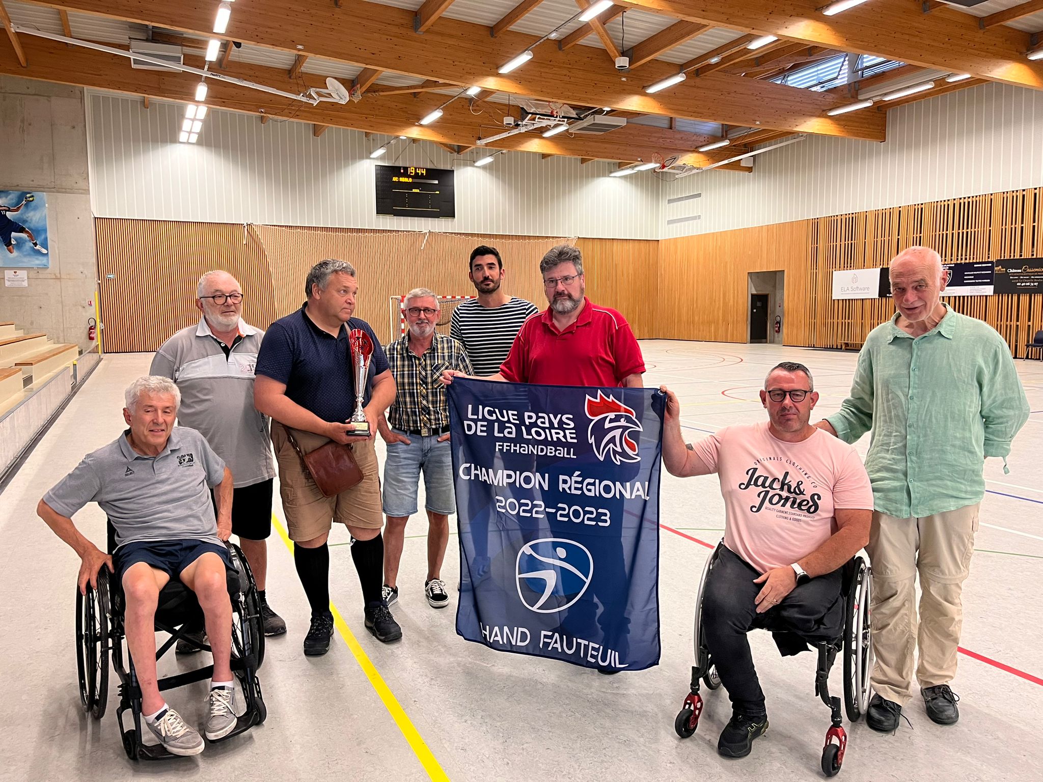 Le hand fauteuil sébastiennais champion régional
